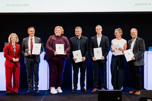 Bild Preisträger:innen Elmar Krainz, Petra Kletzenbauer, Florian Temel, Andreas Öffl, Heidemarie Köllinger, Mathias Knoll©Sebastian Judtmann