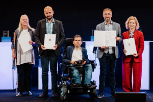 Bild Preisträger:innen Susanne Buchner-Sabathy, Alija Sabic, Oliver Klein, Martin Deinhofer©Sebastian Judtmann